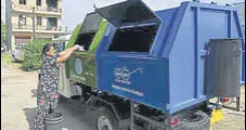  ?? HT FILE ?? The Chandigarh municipal corporatio­n has 100 segregated waste collection vehicles.