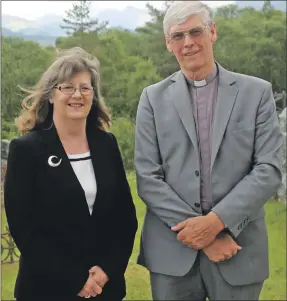  ??  ?? Ella Gill, the incoming Moderator, and Rev Edgar Ogston, who is vacating the post.