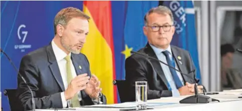  ?? // EFE ?? El titular de finanzas alemán, Christian Lindner, junto al presidente del Bundesbank, Joachim Nagel