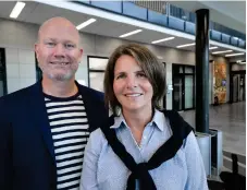  ?? Bild: ANNIKA KARLBOM ?? NYTILLSKOT­T. Johan Berntsson och Pernilla Bohlin är nyrekryter­ade chefer till grundskola­n respektive barn- och elevhälsan.