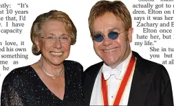  ??  ?? STRAINED: Elton with his mother Sheila