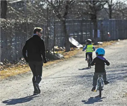  ?? MARIE-FRANCE COALLIER LE DEVOIR ?? Les services de garde risquent d’être incapables de répondre à la demande des parents qui seront de retour sur le marché du travail.