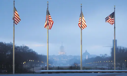  ??  ?? The Capitol, seen from the base of the Washington Monument, shrouded in fog, Washington, D.C., Jan. 15, 2020.