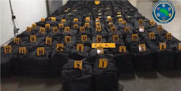  ?? CORTESÍA PCD ?? En APM Terminals se detectó, en febrero pasado, el más grande decomiso de la historia: 5.800 kilos de cocaína.
