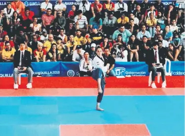  ??  ?? SIN RIVAL. Daniela Rodríguez demostró su calidad al ganar las tres medallas de oro que disputó en la modalidad de poomsae.