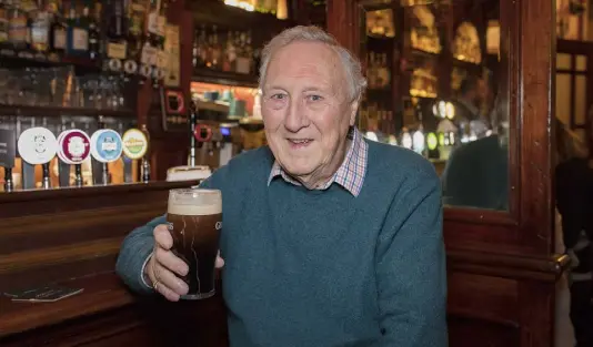  ??  ?? CHEERS: Tom McCaughren in the Palace, and (from left) Brendan Behan; Anthony Cronin, Brian O’Nolan and Patrick Kavanagh; Bowe’s; and the Palace