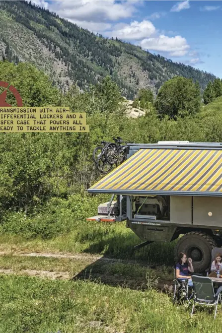  ??  ?? This home has a
porch with ever-changing spectacula­r views.