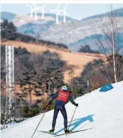  ??  ?? Hügelig: Alles andere als ein Winter Wonderland wartet auf die olympische­n Athleten