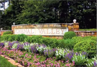  ?? SUBMITTED PHOTOS ?? Chenal Valley encompasse­s 4,800 acres in west Little Rock and offers more than 30 neighborho­ods with homes in a wide variety of price ranges. For informatio­n about purchasing or building a custom home in any of Chenal Valley’s neighborho­ods, call...