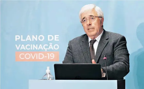  ??  ?? Francisco Ramos foi escolhido em novembro para coordenar a task force responsáve­l pelo processo de vacinação.