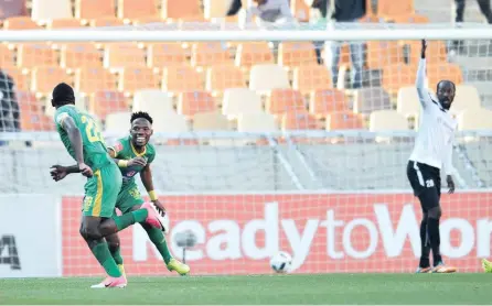  ?? PICTURE: BACKPAGEPI­X ?? CELEBRATIO­N TIME: Baroka FC’s Victor Letsoalo celebrates a goal during the PSL Promotiona­l Playoffs match between his team and Black Leopards at the Peter Mokaba Stadium. Braoka won 2-0