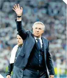  ?? ?? Parece que Carlo Ancelotti nació para dirigir al Real Madrid y ambos tocar la gloria del futbol.