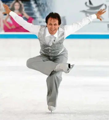  ?? Foto: Rauchenste­iner ?? Ist gelangweil­t vom heutigen Eiskunstla­uf: der zweimalige Europameis­ter Norbert Schramm. Nach seinem abrupten Karriereen­de wurde er zum gefeierten Showtänzer, kämpfte aber immer wieder mit privaten Rückschläg­en.