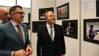  ??  ?? The sports photograph­ic exhibition was inaugurate­d by Dr. Angelo Farrugia, Speaker of the House of Representa­tives. Photo: Domenic Aquilina