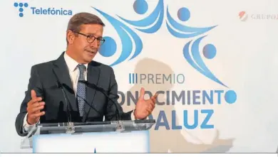  ?? ?? El consejero de Política Industrial y Energía de la Junta de Andalucía, Jorge Paradela, durante su intervenci­ón.