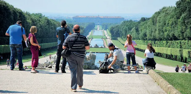  ??  ?? Il Parco della Reggia Soltanto nel mese di maggio gli ingressi sono stati circa 114 mila