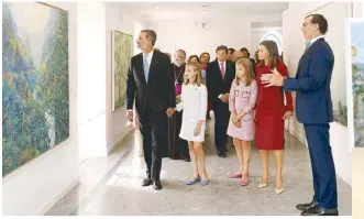  ?? ?? The Spanish Royal Family — the King, Don Felipe, the Queen, Doña Letizia, Leonor, the Princess of Asturias and Princess Sofia — came out in full force for Fernando Manso’s exhibition “The Light of Spain.”