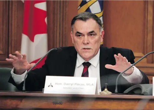  ?? — THE CANADIAN PRESS ?? House Speaker Darryl Plecas answers questions from the opposition during a legislativ­e assembly management committee meeting in the Douglas Fir room at Legislatur­e on Thursday.