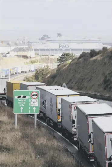  ??  ?? 0 Operation Stack uses parts of the M20 to queue lorries travelling towards the continent