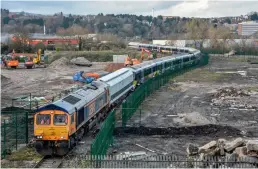  ??  ?? GBRf Class 66/7 66758 leads the 6X33 working bringing Class 332s 332005 and 332012 into Newport Docks following their journey from Old Oak Common on December 8, 2020. (Matthew Plumpton)