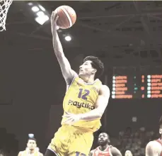  ?? (Courtesy) ?? JOHN DIBARTOLOM­EO and Maccabi Tel Aviv faced a feisty Hapoel Gilboa/Galil in the Winner League quarterfin­als, and needed a fourth-quarter rally to capture a 85-75 victory and set up a final four date with Hapoel Holon.