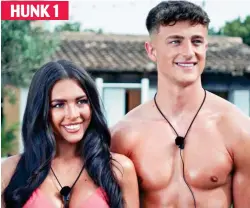  ?? ?? HUNK 1
Coupled up: Miss Owen with 22-year-old Liam Llewellyn