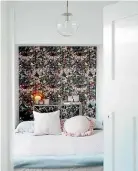  ??  ?? Ashlee Whipps’ beauty room converts to an elegant guest room.