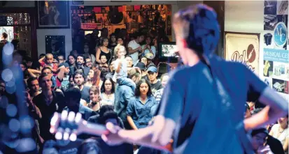  ?? FOTO ?? El Bazar de la Música es ideal para compartir con la familia, coinciden los asistentes.