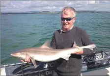  ??  ?? Michael McCarthy with his category winning Smooth Hound.