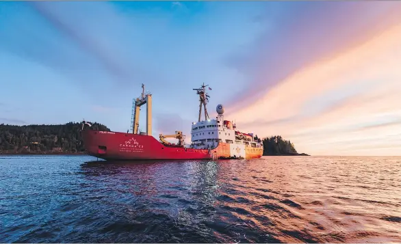  ?? PHOTOS: MARTIN LIPMAN/STUDENTS ON ICE FOUNDATION ?? The Polar Prince is a former coast guard vessel on a 150-day exploratio­n of the Great Lakes, Atlantic, Arctic and Pacific coasts.