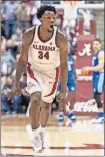  ?? [VASHA HUNT/ THE ASSOCIATED PRESS] ?? Alabama’s Tevin Mack made six 3-pointers in the Crimson Tide’s win over Kentucky on Saturday.