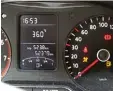  ?? Foto: Alexander Kaya ?? Bei 36 Grad im Auto heißt es: Cool blei ben.