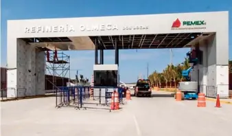  ?? ?? CONSTRUCCI­ÓN. El presidente Andrés Manuel López Obrador ha asegurado que la refinería de Dos Bocas, Tabasco, se inaugurará el 2 de julio próximo.