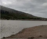  ?? FOTO: YADIRA CÁRDENAS ?? l
MANTIENEN ESPERANZA. Los pobladores de la zona aguardan que, pese a la escasez de agua, haya visitantes.