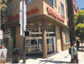  ?? Nora Mishanec / The Chronicle ?? This Walgreens store on Gough Street was the site of a brazen robbery. Jean Lugo Romero, 40, has been charged in this and other thefts at local pharmacies.