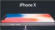  ??  ?? Imagen del nuevo iPhone X dado a conocer ayer.