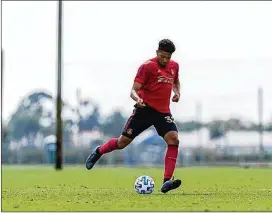  ?? JACOB GONZALEZ / ATLANTA UNITED ?? George Campbell played a few minutes in Wednesday’s scrimmage against Philadelph­ia at IMG Academy and earned praise from the coaches.