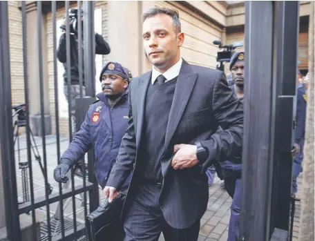  ?? |AFP ?? La vida de Pistorius pasó a los tribunales y luego a la cárcel, después del 14 de febrero del 2013