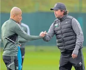  ?? ?? Daizen Maeda with Harry Kewell during a Celtic training session