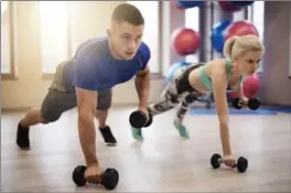  ?? GETTY ?? A short, high-intensity exercise session before starting to get ready for an evening out will still be burning calories as well as building muscle even as the appetizers are being served.