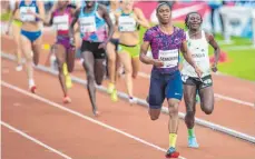  ?? FOTO: DPA ?? Caster Semenya (vorne) beim Golden-League-Meeting in Oslo.