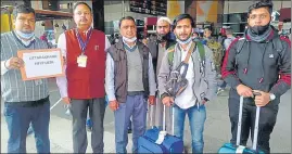  ?? HT PHOTO ?? Three students from Uttarakhan­d returned safely to India from Ukraine on Sunday.