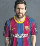  ??  ?? Messi, con la camiseta estilo Wembley-2011