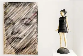  ?? BILD: SN/GALERIE SCHLOSS WIESPACH ?? „Marilyn“von Ilse Haider und eine Figur von Veronika Veit sind in der Galerie auf Schloss Wiespach ausgestell­t.