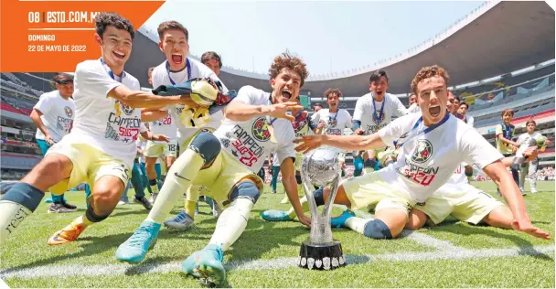  ?? FOTOS: MARTÍN MONTIEL ?? Muy superiores lucieron los muchachos de Coapa ante sus rivales regiomonta­nos en el Estadio Azteca.