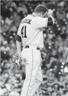  ?? Karen Warren / Houston Chronicle ?? Astros reliever Brad Peacock tries to regroup after Stephen Piscotty hit a seventh-inning homer to break a scoreless tie.