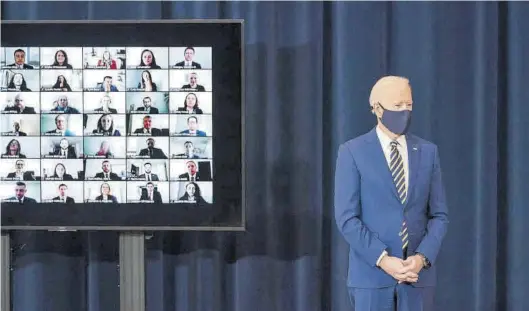  ??  ?? JIM LO SCALZO / EFE
El presidente de Estados Unidos, Joe Biden, tras pronunciar el discurso virtual ante el personal del Departamen­to de Estado en Washington. ((