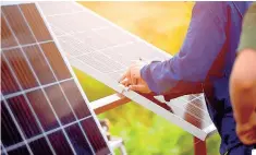  ?? ?? ¡Aprovecha! El Infonavit ofrece créditos de hasta 150 mil pesos para la adquisició­n de paneles solares.