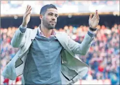  ??  ?? Álvaro Domínguez, en el Vicente Calderón.