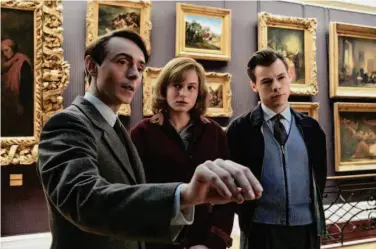  ?? Parisa Taghizadeh/Prime Video ?? David Dawson (left), Emma Corrin and Harry Styles in “My Policeman.”